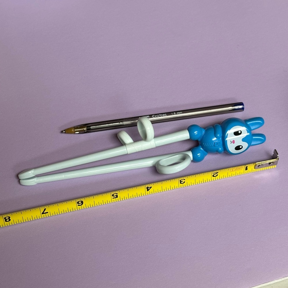Edison Training Chopstick with Blue Rabbit - Picture 5 of 12